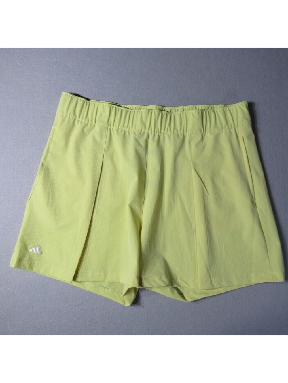 NWT Adidas Go TO Pleated Golf Shorts Women's XL Powder Yellow